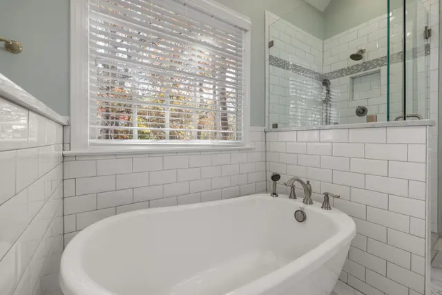 Creating a Spa-Like Master Bathroom at Home